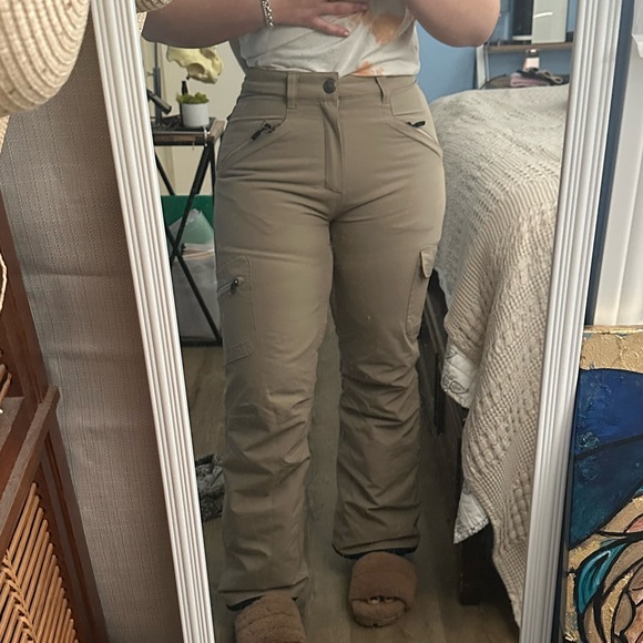 SNOWBOARDING PANTS - Picture 1 of 8